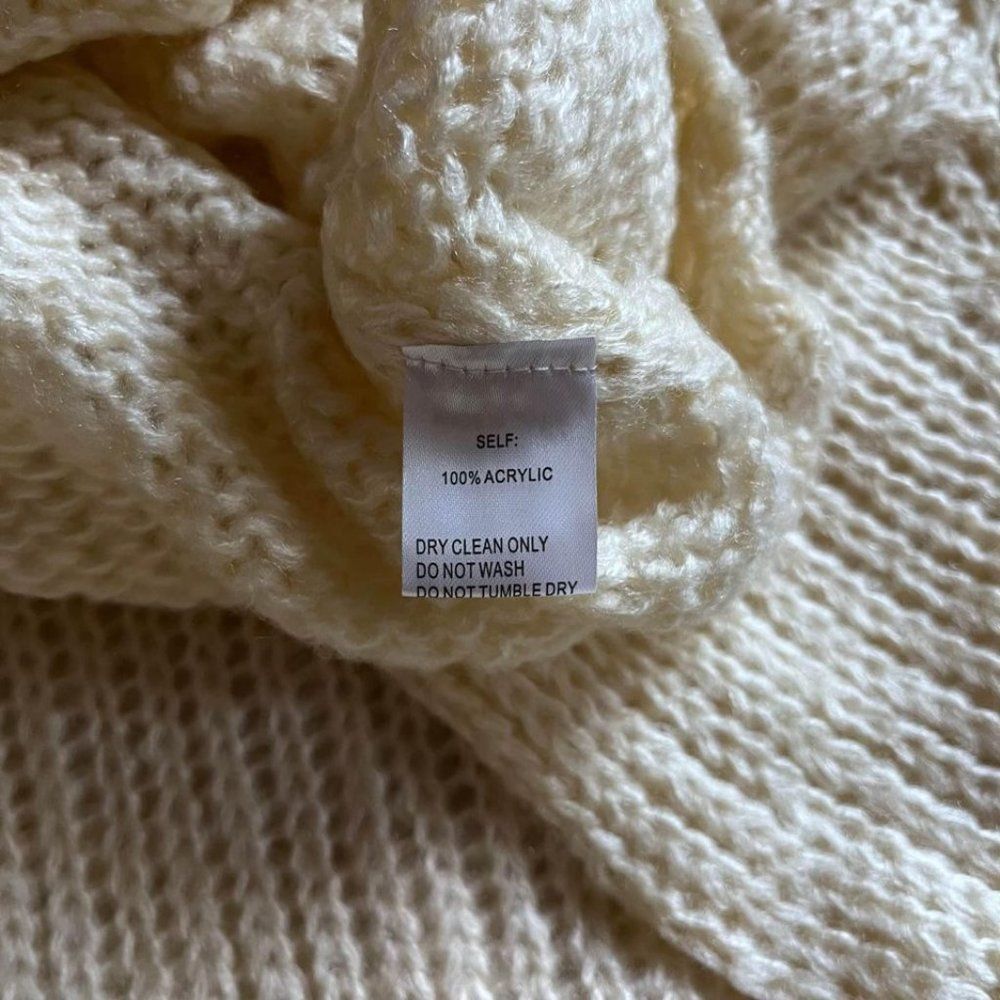 Cozy Knit Top - Medium - Picture 5 of 5